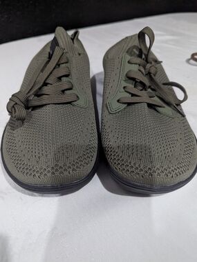 Men's Olive Knit Lace-Up Sneakers